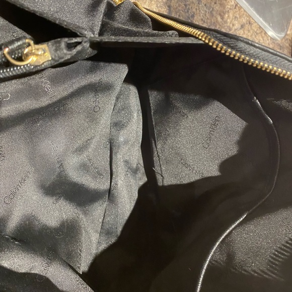 Calvin Klein - Picture 4 of 4